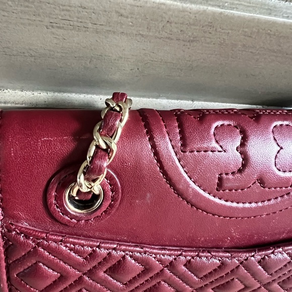 Tory Burch Fleming Convertible Shoulder Bag in Maroon - Picture 6 of 6